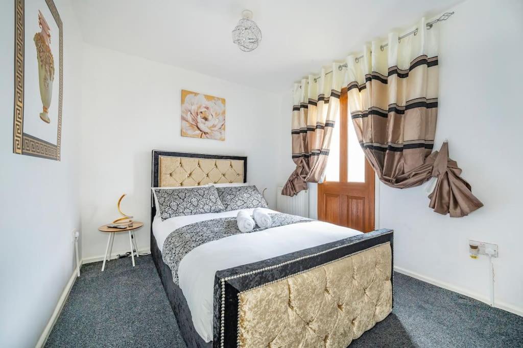 *C.Sani* Setup For Your Most Relaxed & Amazing Stay + Free Parking + Free Fast Wifi * Λιντς Εξωτερικό φωτογραφία
